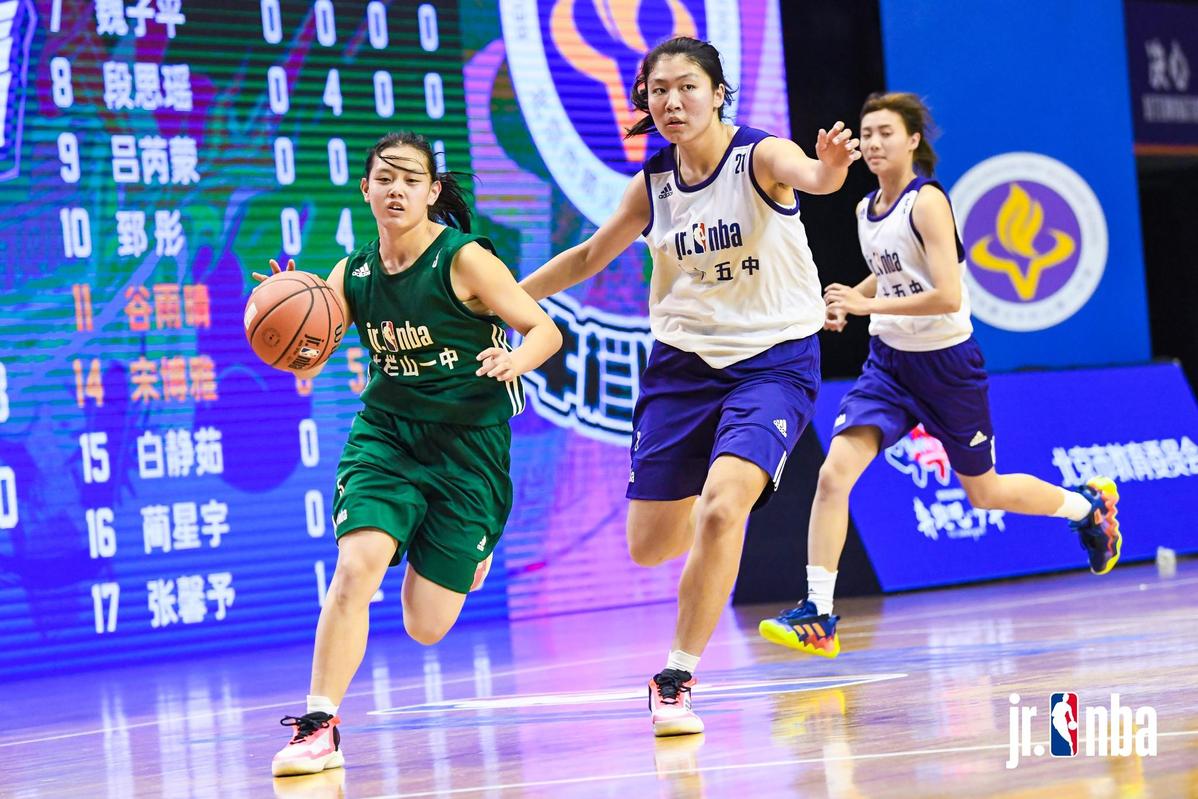 决定费尔明回归的关键日：巴萨中场迎来生死时刻